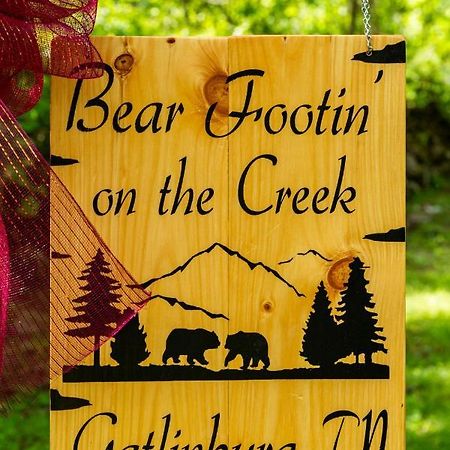 Bear Footin' On The Creek Vila Gatlinburg Exterior foto